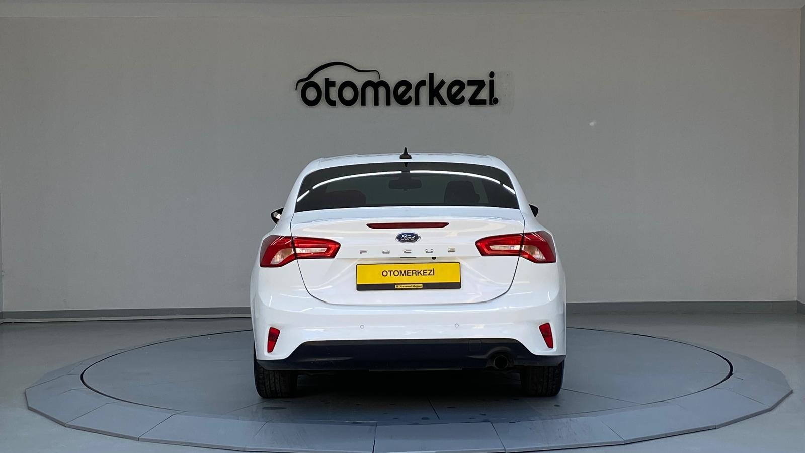 FORD FOCUS 2